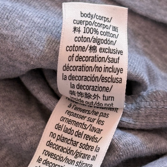 Victoria's Secret PINK Halloween Dog Grey T-Shirt & Shorts Pajama Set - Picture 5 of 10